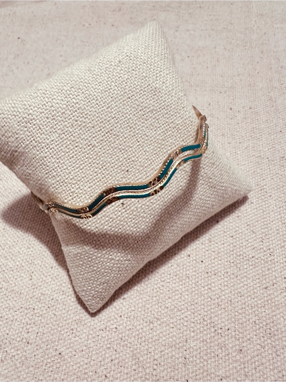 Vintage | Bracelets | Enamel Green with Gold Bangles